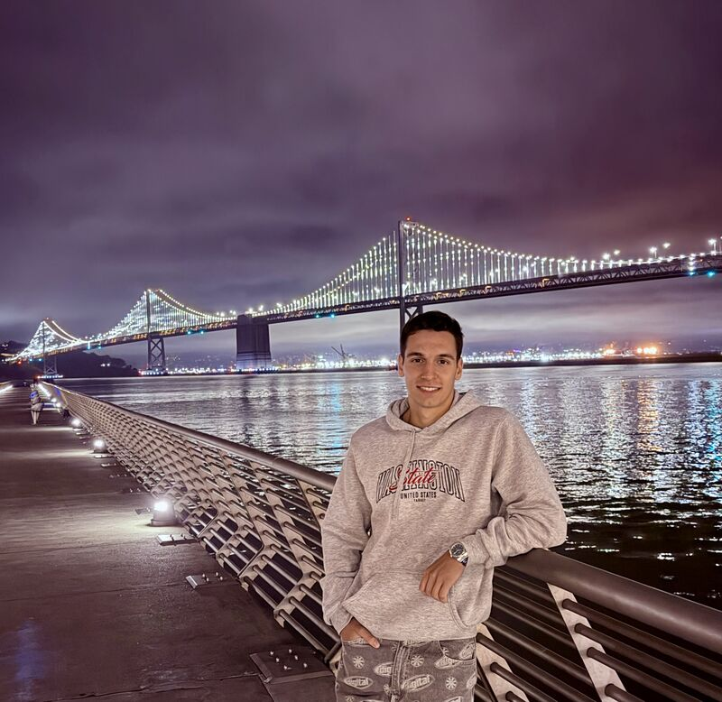 Philoxenia alumnus in San Francisco